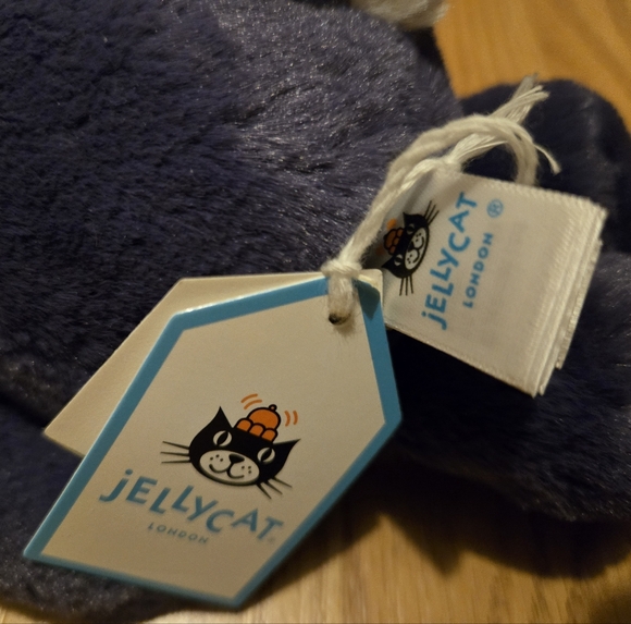 Jellycat Bashful Saffyre Bunny 7.1x3.5" Soft & Plush BNWT Authentic - Picture 6 of 6